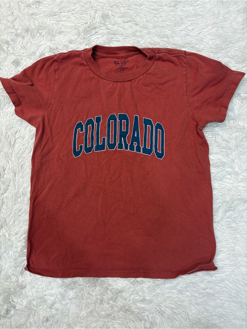 Brandy Melville John Galt Colorado Red T-Shirt